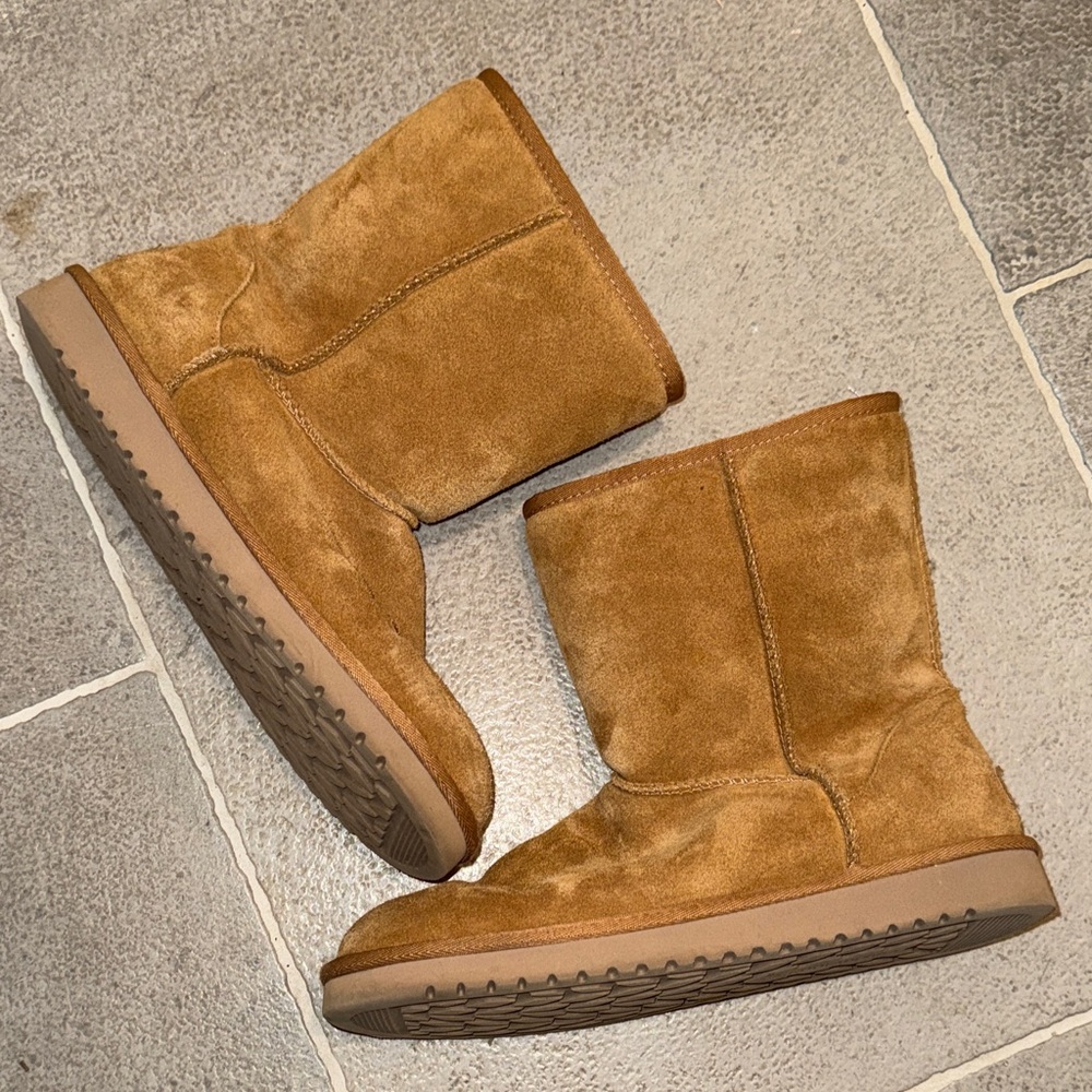 Kookaburra by UGG Women's Tan Suede midi Boots size 9